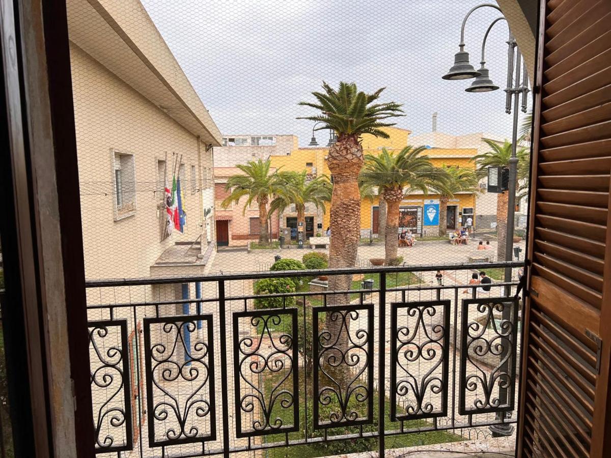 Maison Umberto I A Villasimius Centro Buitenkant foto