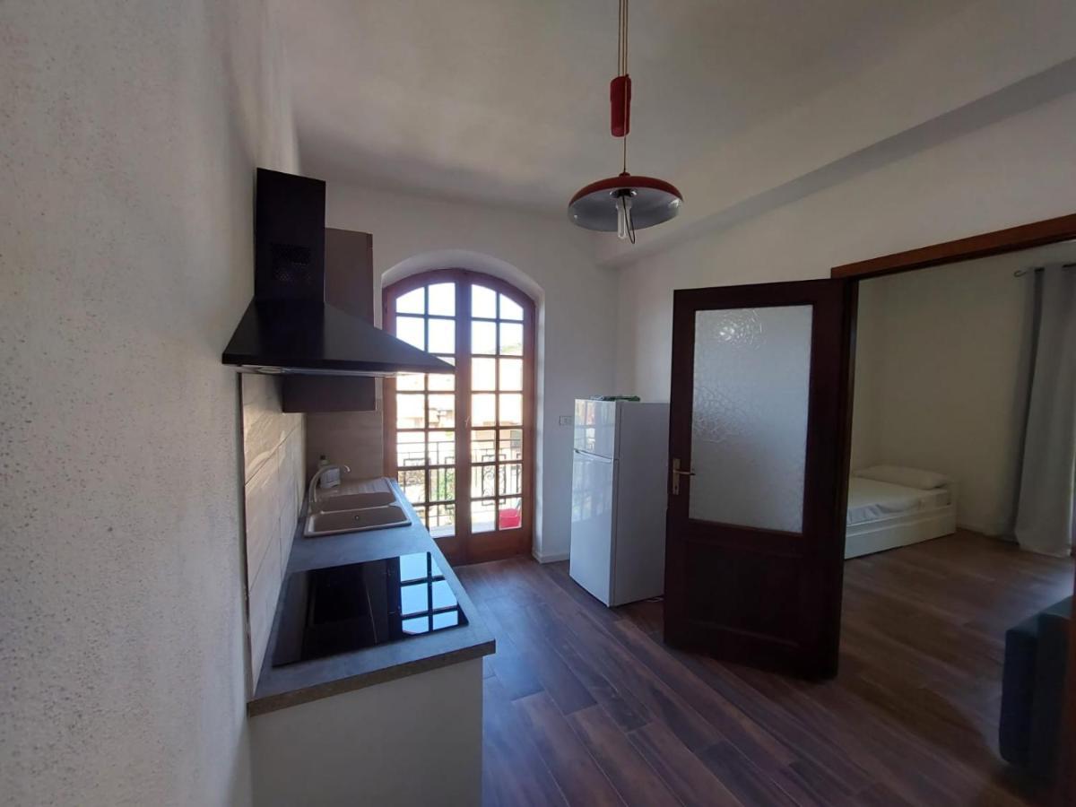 Maison Umberto I A Villasimius Centro Buitenkant foto